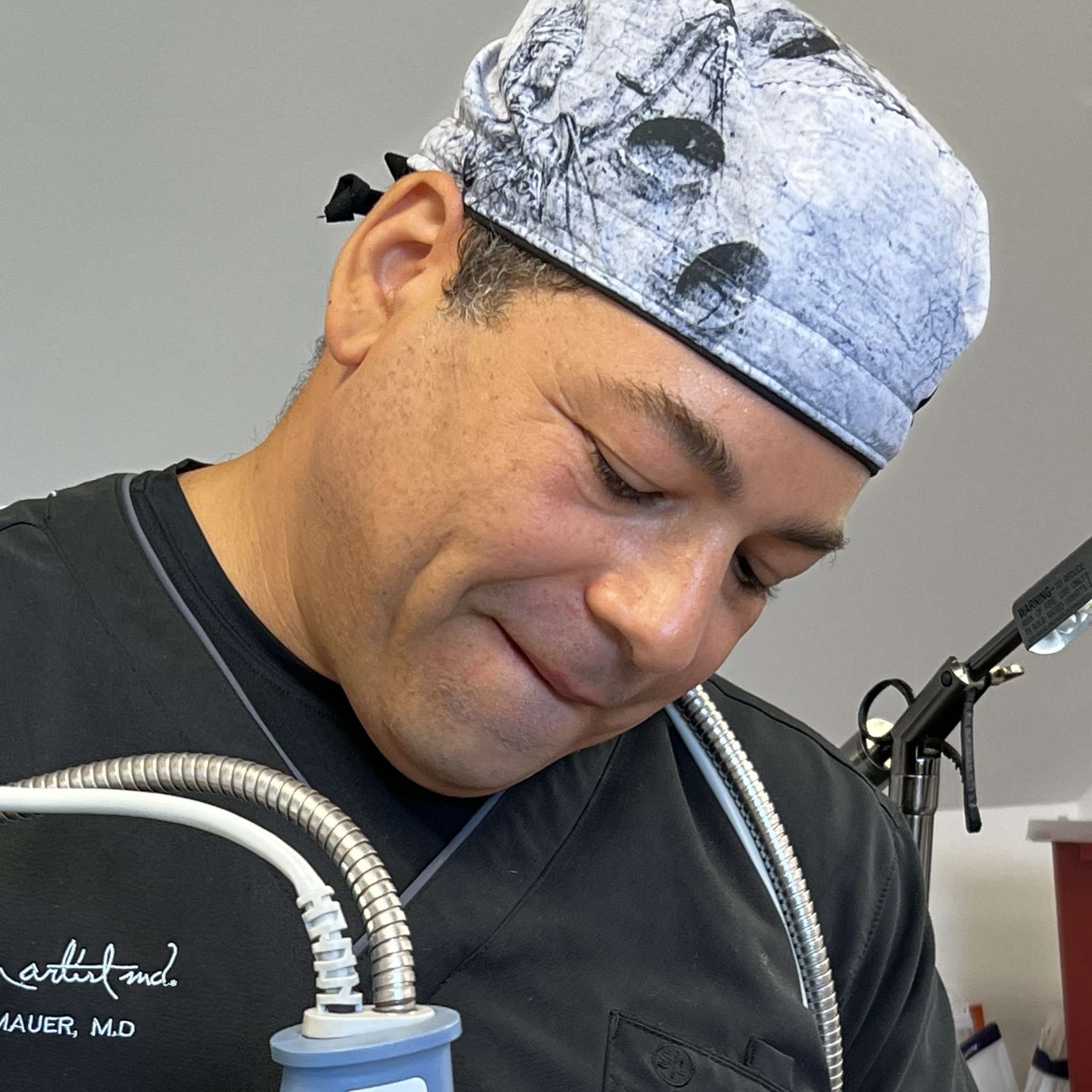 Dr Adam MAUER