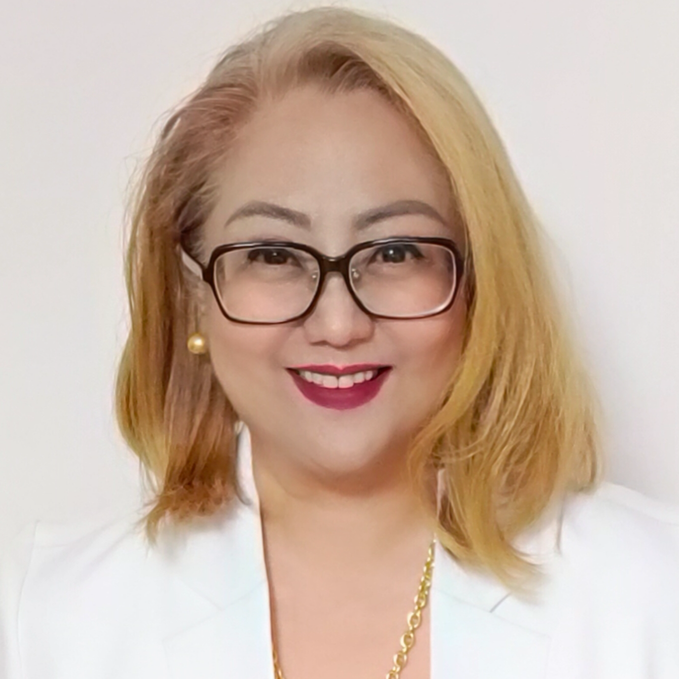 Dr Monina MATANGUIHAN